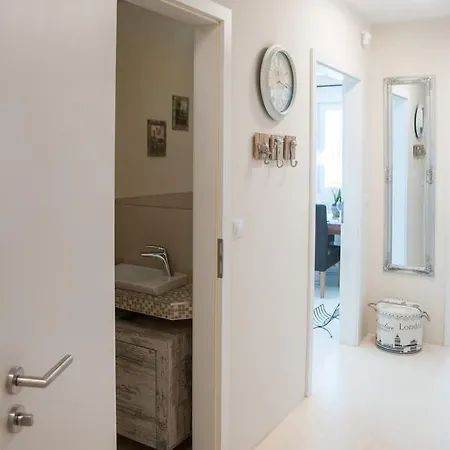 Aramis 4 Apartament *